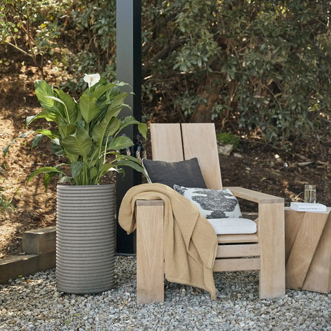 mod tall planter